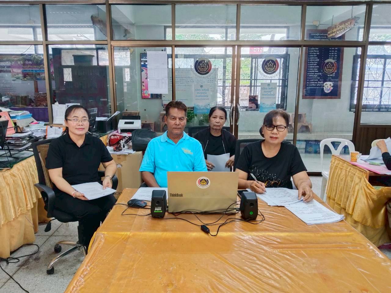 @สพอ.เมืองร้อยเอ็ด : เข้าร่วมประชุมเสริมสร้างความโปร่งใสกองทุนแม่ของแผ่นดิน ด้านการบริหารและจัดทำบัญชีการเงิน